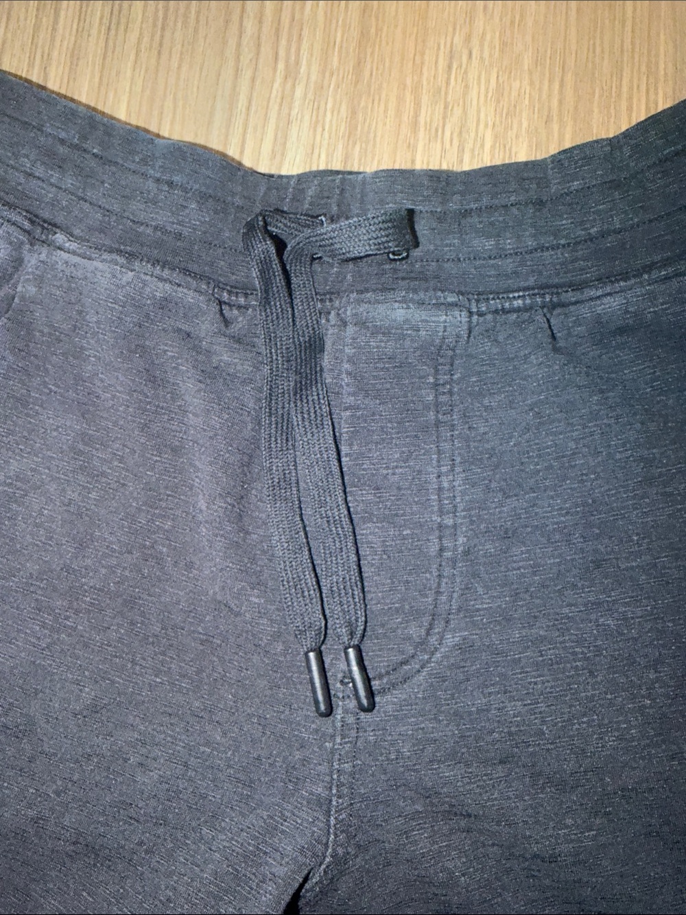 lululemon athletica Men's Black Slim Jogger Sweatpants - Picture 3 of 9